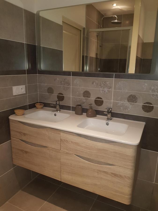 Commes Maison Labbey المظهر الخارجي الصورة